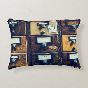 Coussins Décoratifs armoire en bois du catalogue de la carte vintage