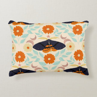Coussins Décoratifs Art de motif de papillon de nuit Cottagecore | Con