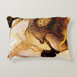 Coussins Décoratifs ART exotique. Tourbillon doré, design artistique. 