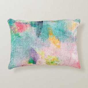 Coussins Décoratifs Artiste Bleu. Présentation contemporaine blanche. 