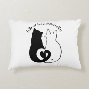 Coussins Décoratifs Au bout du compte, l'amour est tout ce qui compte
