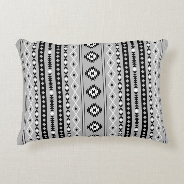 Coussins Décoratifs Aztec noir blanc gris mélangé Motifs V Motif (Devant)