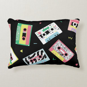 Coussins Décoratifs Bandes audio rétro, style motif des années 80.