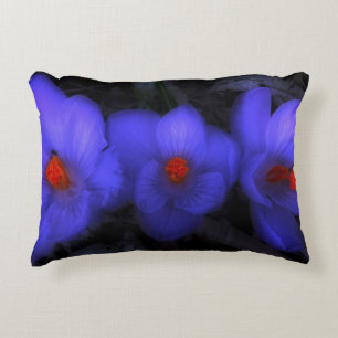 Coussins Décoratifs Belle floraison de crocus bleu pourpre