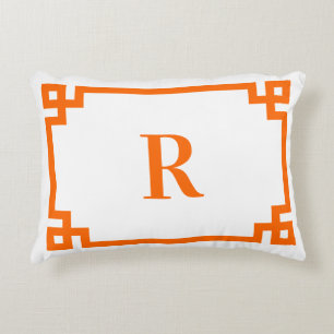 Coussins Décoratifs Bordure de clé grecque orange vif monogramme