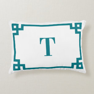 Coussins Décoratifs Bordure de clé grecque turquoise foncé avec monogr