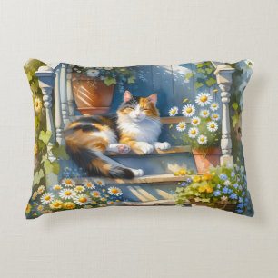 Coussins Décoratifs Chat calicot sur la véranda florale Cottagecore