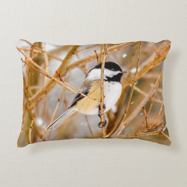Coussins Décoratifs Chickadee au plafond noir - Photo originale (Devant)
