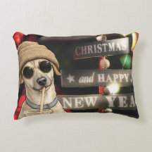 Chien de Noël drôle buvant du thé aux bulles