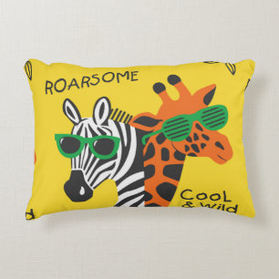 Coussins Décoratifs Cool zèbre et girafe portant des lunettes sur jaun