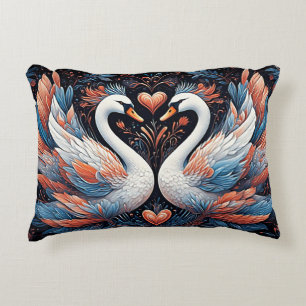 Coussins Décoratifs Cygnes élégants par des motifs floraux ornés