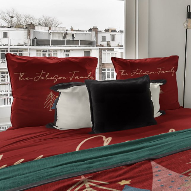 Coussins Décoratifs Deep Red & Gold Family Name Merry Christmas  (Créateur téléchargé)