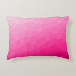 Coussins Décoratifs Dégradé rose chaud Motif de maille géométrique<br><div class="desc">Élégant et cool maille géométrique triangulaire avec dégradé rose chaud pour les dames.
rose,  rose chaud,  maille,  triangles,  motif,  brillant,   géométrique,  cool,  maille rose,  
dégradé, 

géométrie,  coloré,  coloré,  ,  géométrique rose,  triangle</div>
