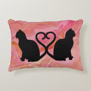 Coussins Décoratifs Deux chats - Tails cardiaques sur marbre rose
