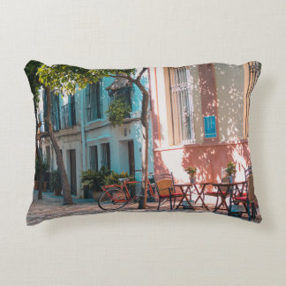 Coussins Décoratifs Deux tables marron dehors