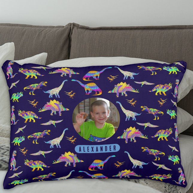 Coussins Décoratifs Dinosaur Personnalisé Garçons Photo et nom (Colorful dinosaur pattern personalized boys name and photo navy blue pillow T-Rex Velociraptor dinos)