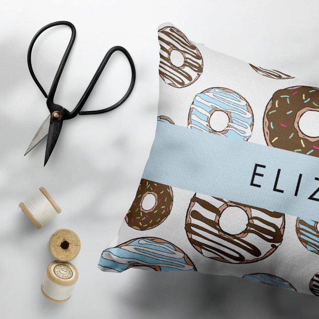 Coussins Décoratifs Donuts Bleus, Donuts Brown, Sprinkings, Votre Nom (Créateur téléchargé)