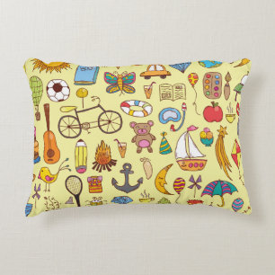 Coussins Décoratifs Enfants gribouillis à la main : motif vintage.