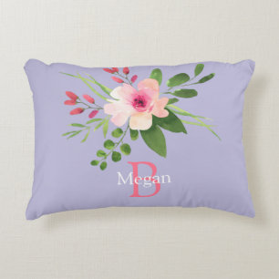 Coussins Décoratifs Fleur aquarelle, nom et monogramme sur lavande
