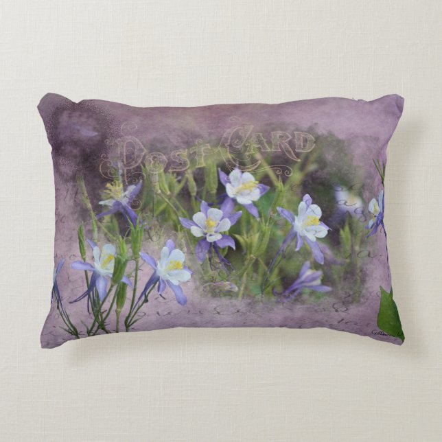 Coussins Décoratifs Fleurs de colombine violettes (Devant)