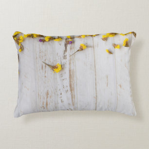 Coussins Décoratifs Fleurs jaunes printanières, décoration en planche
