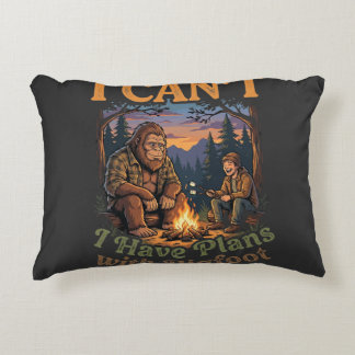 Coussins Décoratifs Funny I Have Plans With Bigfoot Camping & Hiking