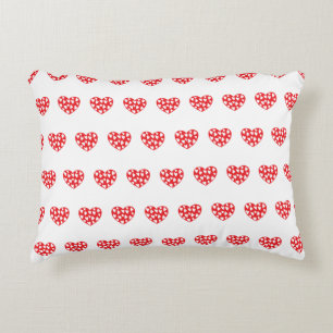Coussins Décoratifs Grand coeur rouge avec peu de coeur