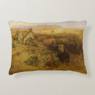 Coussins Décoratifs Indiens vintage, chasse aux buffles par CM Russell