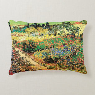 Coussins Décoratifs Jardin fleuri avec sentier par Vincent van Gogh