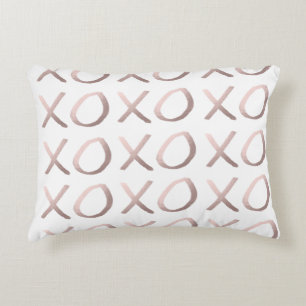 Coussins Décoratifs la typographie rose d'or de faux étreint et