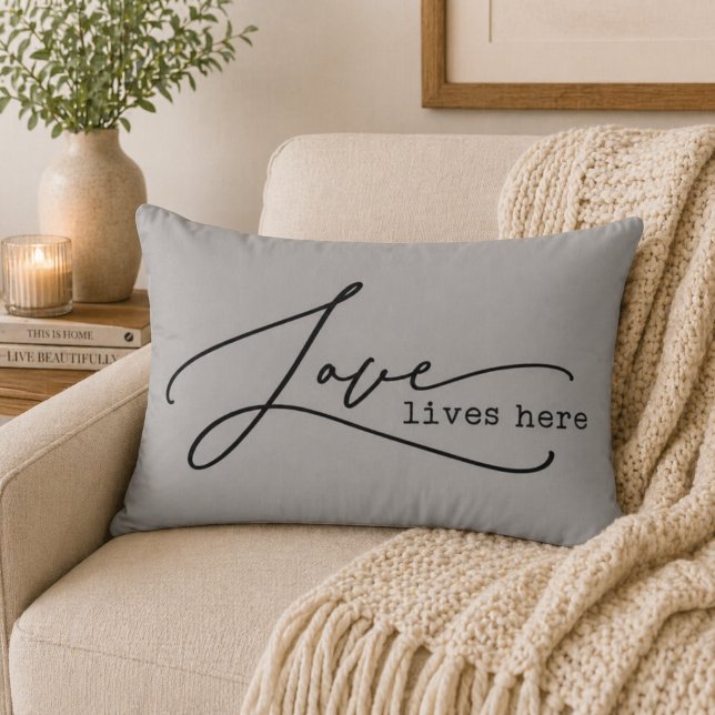Coussins Décoratifs L'amour vit ici (Créateur téléchargé)