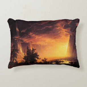 Coussins Décoratifs Le coucher de soleil d'Albert Bierstadt dans la va