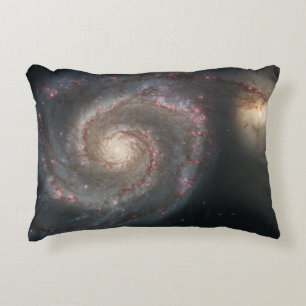 Coussins Décoratifs Le Whirlpool Galaxy M51 & Companion dans l'espace
