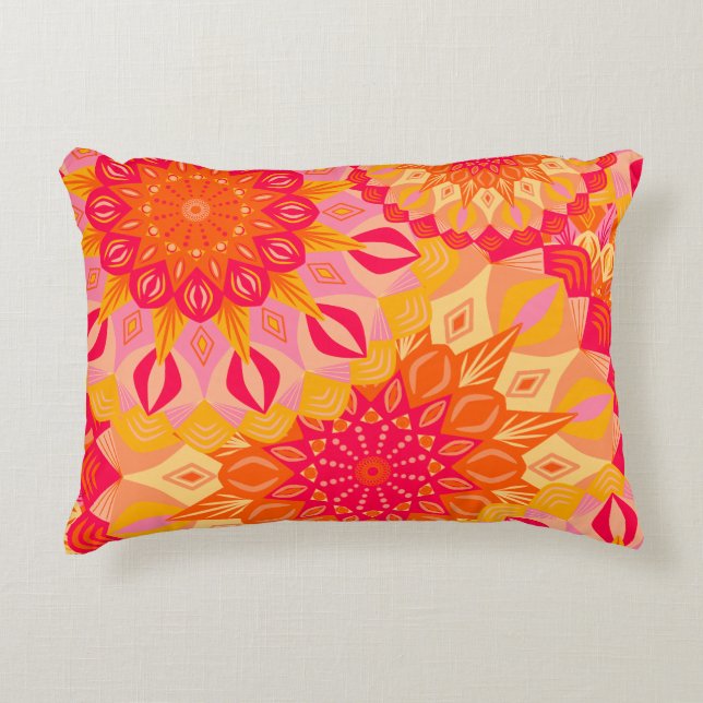 Coussins Décoratifs Mandala superposé orange rose jaune (Devant)