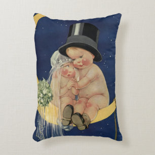 Coussins Décoratifs Mariage vintage, Mariée mignonne et Groom sur une