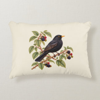 Coussins Décoratifs Merle noir britannique sur branche de mûre botaniq