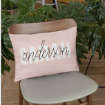 Coussins Décoratifs Moderne Pastel Rose Beauté Personnalisée Vous Nom<br><div class="desc">Moderne Pastel Rose Beauté Personnalisée Vous Nom</div>