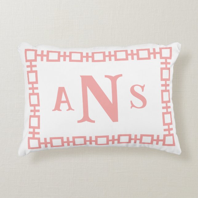 Coussins Décoratifs Monogramme de clé grecque Carré de fraises (Devant)