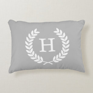 Coussins Décoratifs Monogramme initial entouré de laurier blé blanc gr