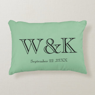 Coussins Décoratifs Monogramme initiale accent de couple de mariage d'