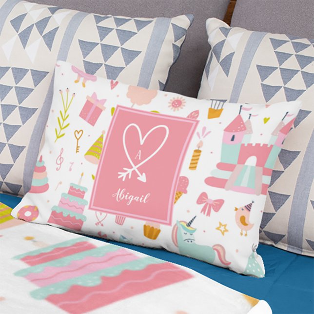 Coussins Décoratifs Motif de la soirée Unicorn rose Monogrammed Girls (Créateur téléchargé)