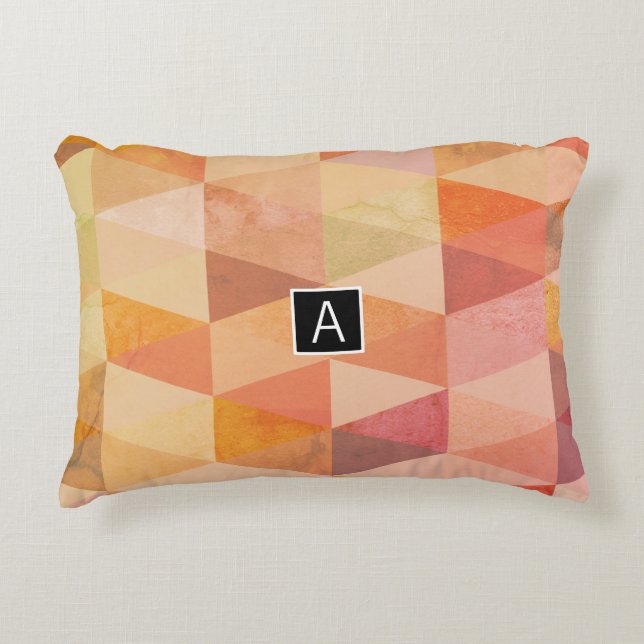 Coussins Décoratifs Motif géométrique Triangle souple | Monogramme (Devant)