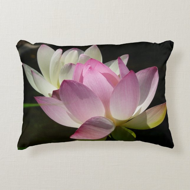 Coussins Décoratifs Paire de fleurs de Lotus II (Devant)