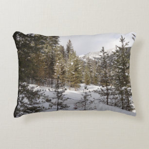 Coussins Décoratifs Paysage hivernal de montagne enneigée dans le Mont