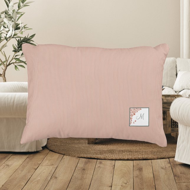 Coussins Décoratifs Peach Stripe Terracotta Butterfly Script Monogramm (Créateur téléchargé)