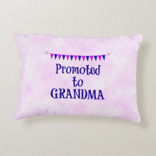 Coussins Décoratifs "Promu à grand-mère" arrière - plan de livre rose