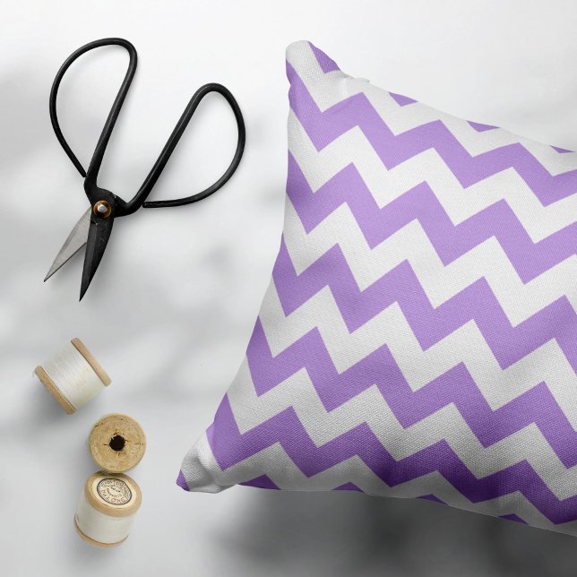 Coussins Décoratifs Purple Zigzag, Purple Chevron, Motif géométrique (Créateur téléchargé)
