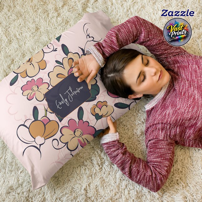 Coussins Décoratifs Retro Botanical Custom Name Pink Cream Beige (Retro Botanical Custom Name Pink Cream Beige Accent Pillow)