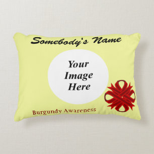 Coussins Décoratifs Ruban de trèfle de Bourgogne Tmpl par Kenneth Yonc