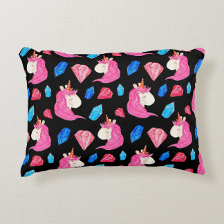 Coussins Décoratifs Unicorne, cristaux : magique motif aquarelle.